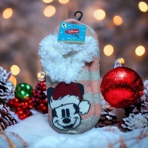 Disney Mickey Mouse Plush Slipper Socks NWT Sz 4-10 Women’s Christmas Peach Tan